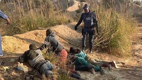 女模特被矿工视频爆料,揭开神秘面纱背后的真相  第1张